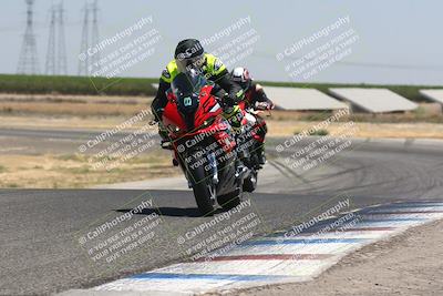 media/Aug-04-2024-TrackDaz (Sun) [[e1ff0814b6]]/Group B/1220pm (Wheelie Bump)/